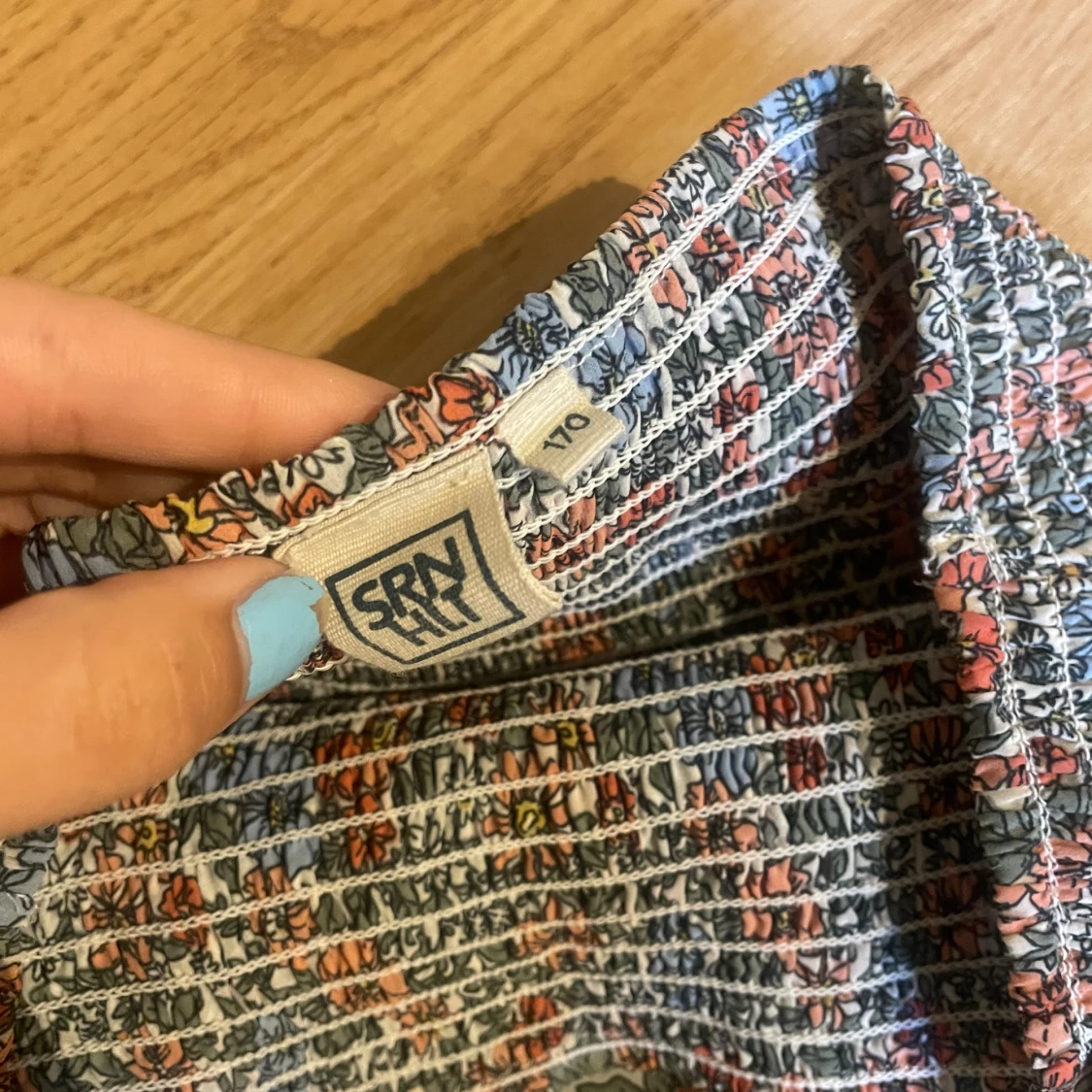 Blommig volangkjol  - 91