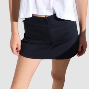 Paloma Pinilla Kjol - Snyggaste kjolen från Paloma Pinilla. Knappast använd 😇😇😇