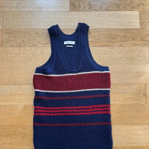 Stickad/virkad Isabel Marant linne - Aldrig använd Virkad