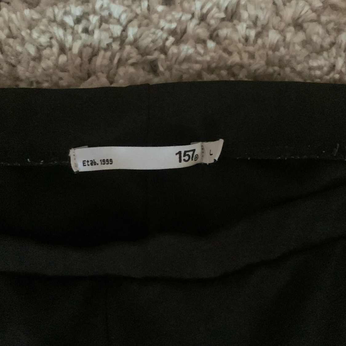 Utsvängda byxor  - 90