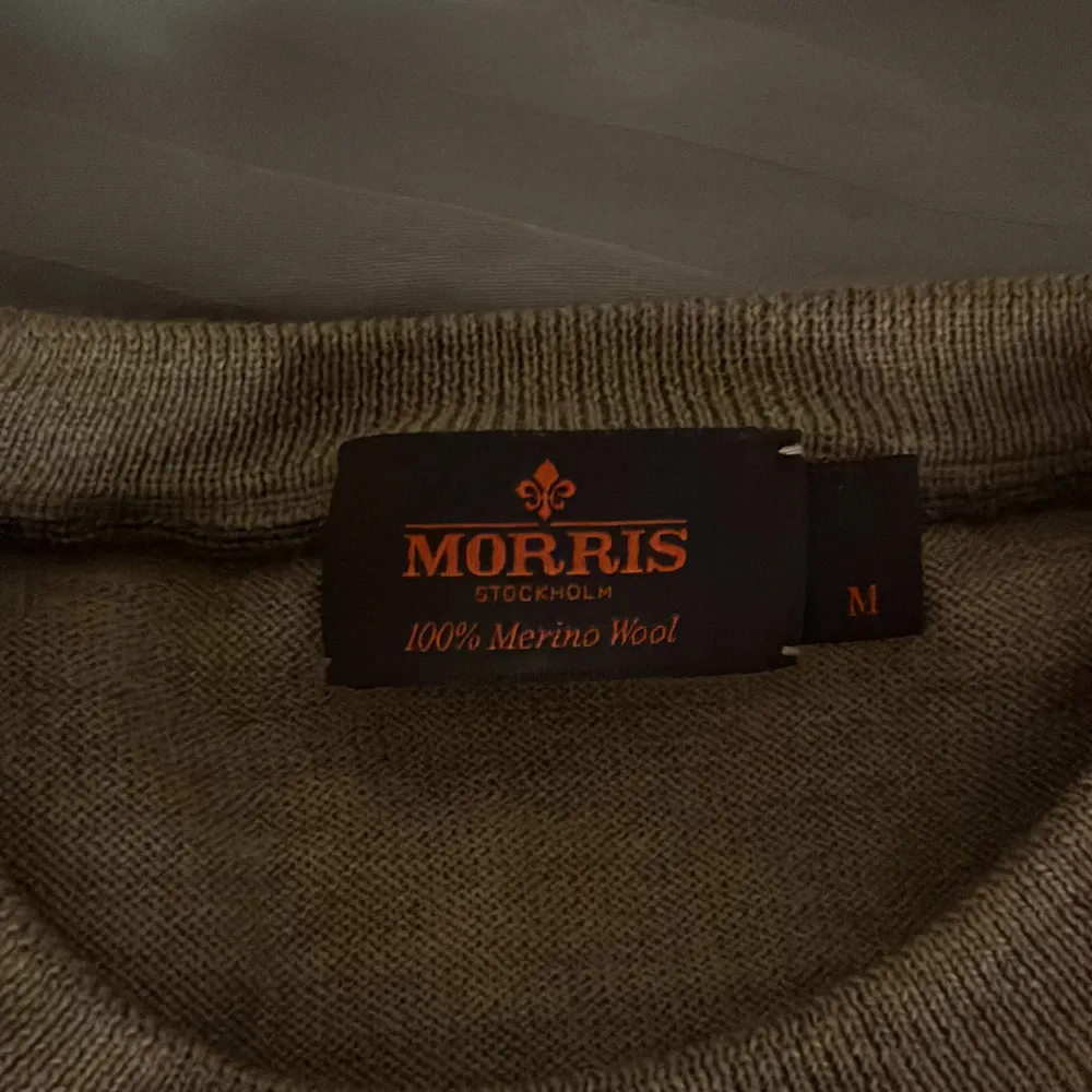 Säljer nu min beige Morris tröja i storlek M pga inte kommer till användning skick10/10, ny pris 1,6 skriv om några frågor. . Hoodies.