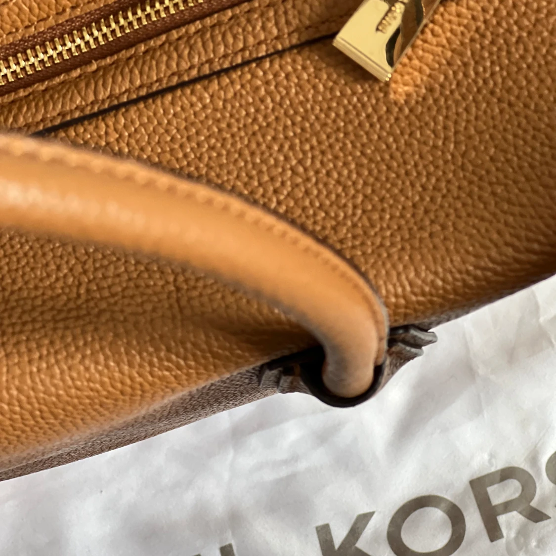 Michael kors väskan  - 92