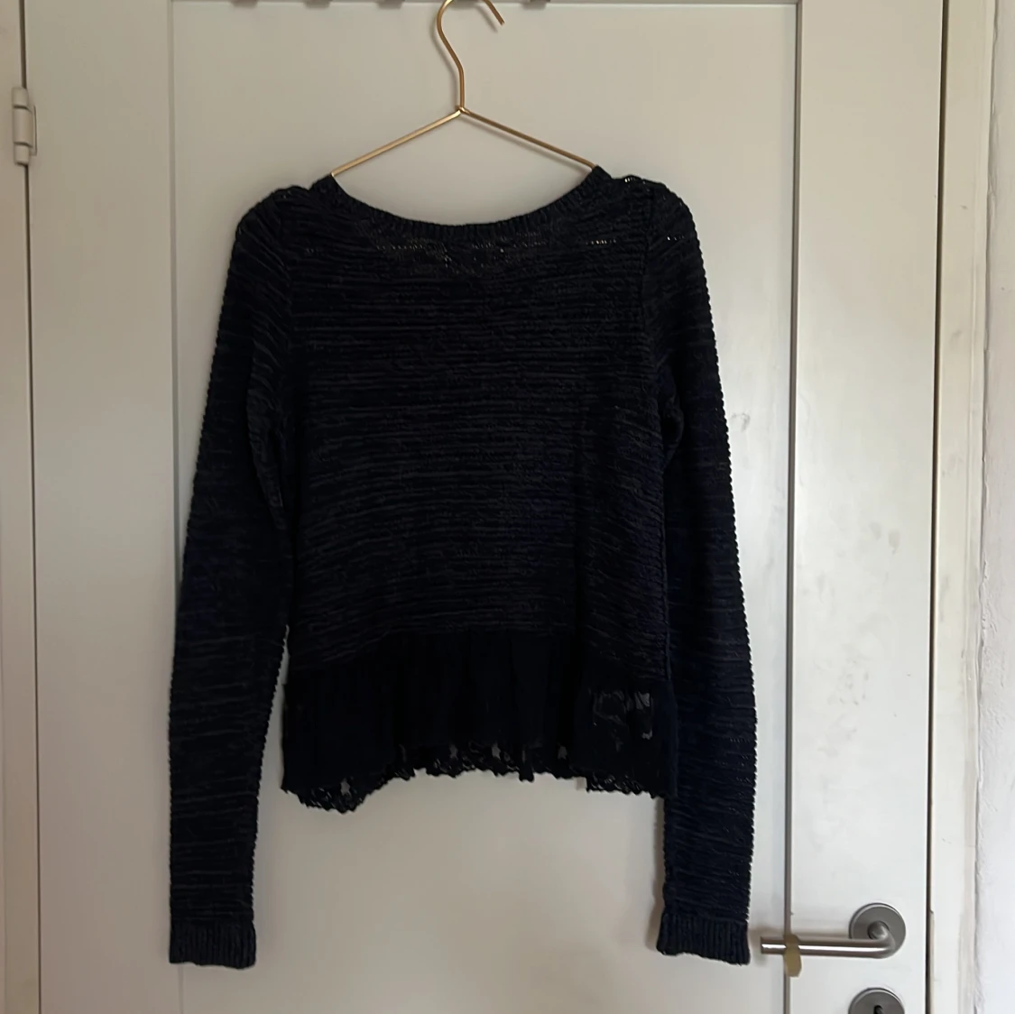 Marinblå Sweater från Hollister - 90