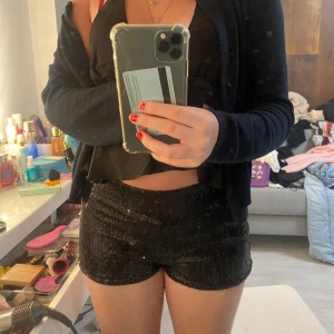 Glitter shorts  - Fint skick aldrig använda 