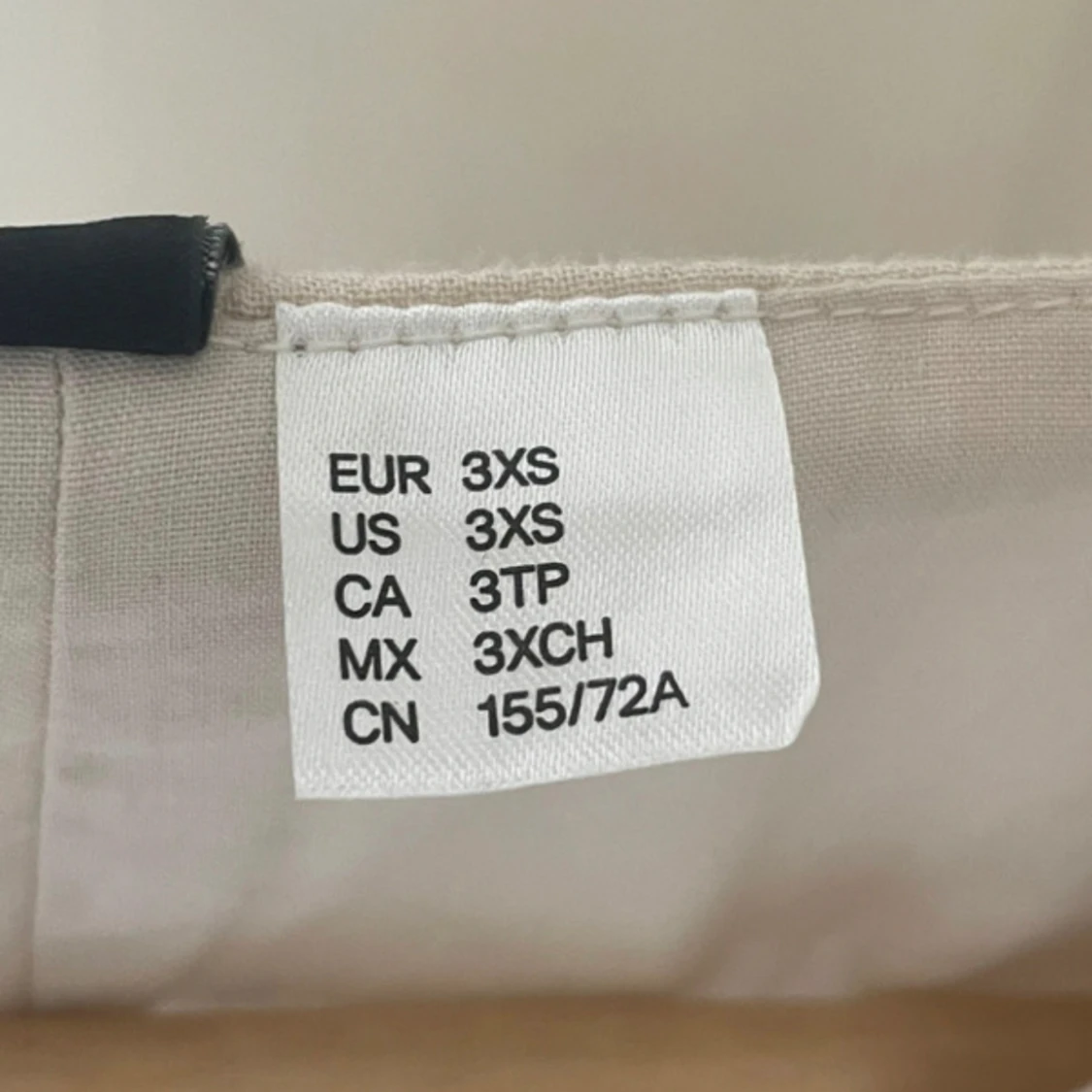 Beige klänning - 90