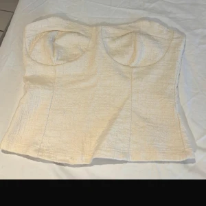 Tub topp - Jätte fin topp! Älskar men passade tyvärr inte mig 🙃❤️