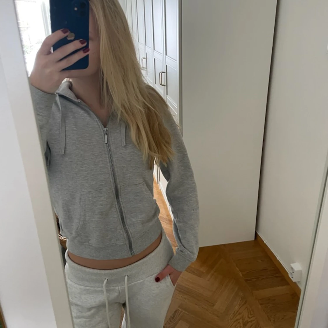 Grå Ziphoodie💓 - 90