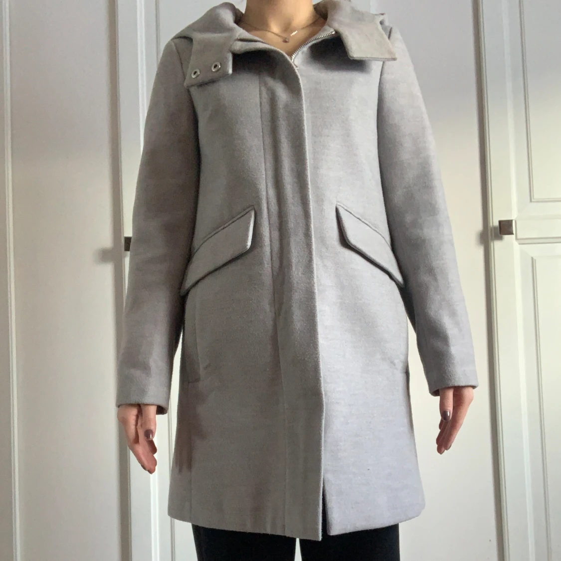 Ljusgrå kappa - Asos - 92