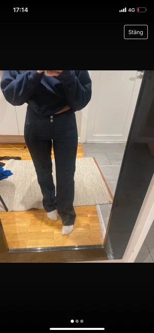 Lågmidjade byxor - Mörkblå byxor