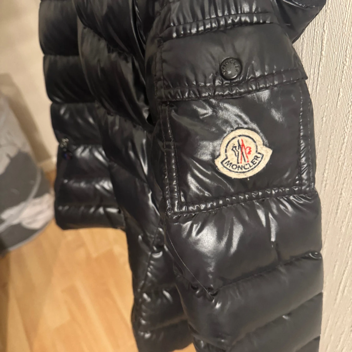 Moncler jacka  - 90