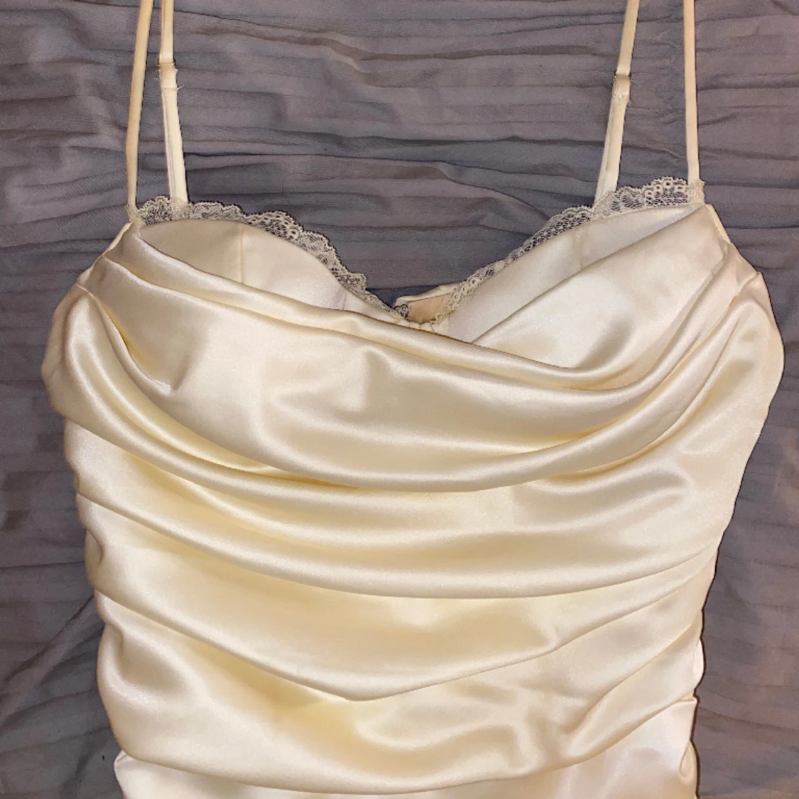 OhPolly Vitgul Klänning (Uk10, US6) minidress