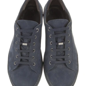 Lanvin grå - Tja säljer nu dessa sköna Lanvins i storlek 40 pris 1400 kr som nya 