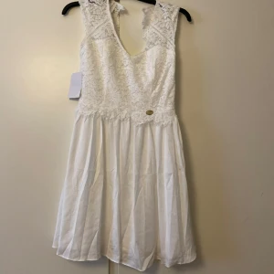 Klänning  - Fint sick 