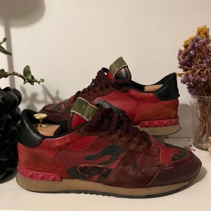 Valentino rockrunners - Valentino rockrunners storlek 44 skick 7/10