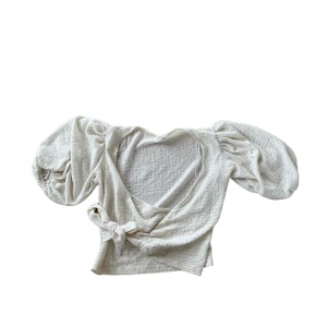 Knytblus - Super gullig knytblus!