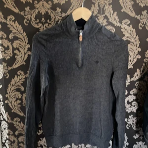 Morris zip - Stilren morris zip. Passar tyvärr inte mig 