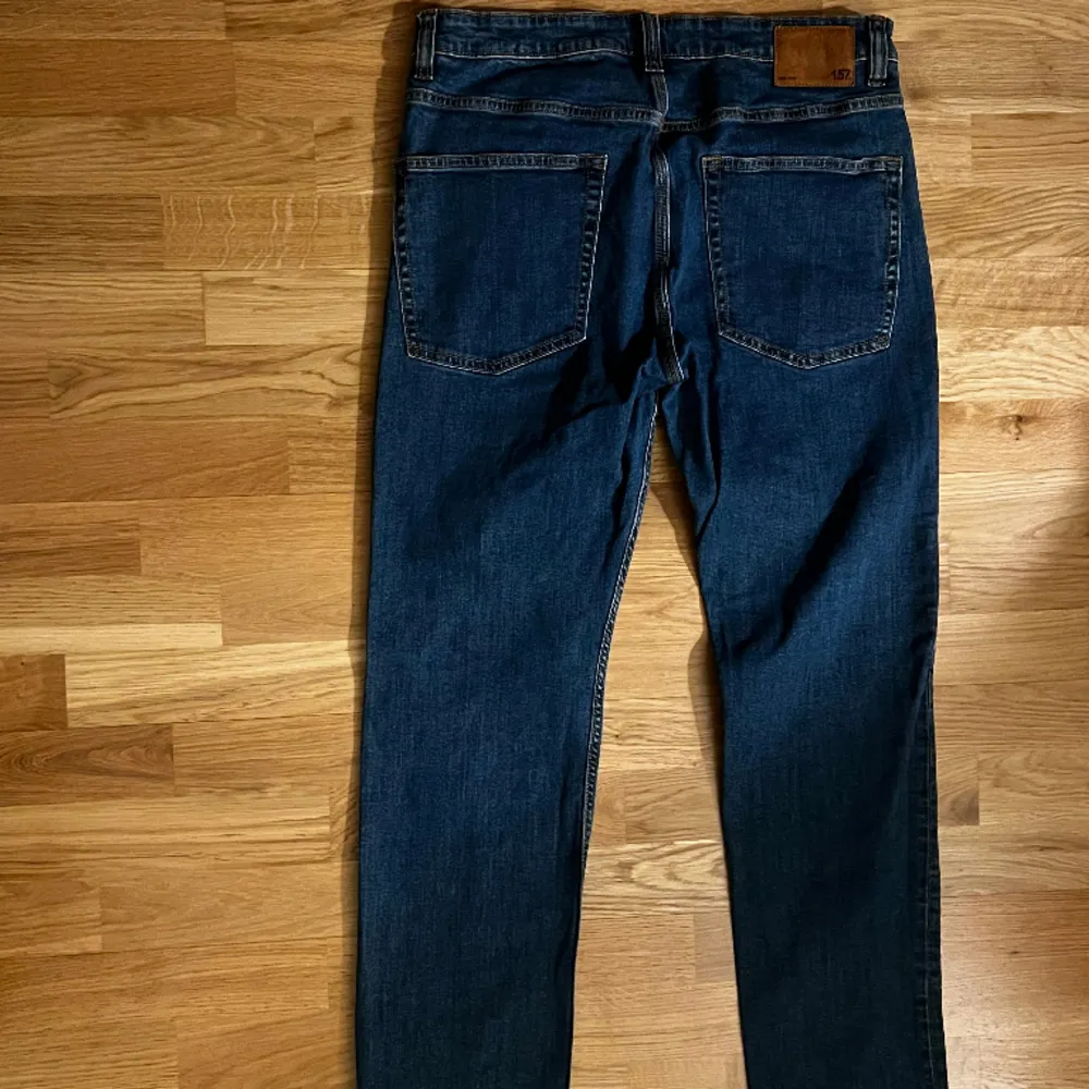 36/32 mörk blåa jeans . Jeans & Byxor.