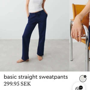 Mjukis  - Köpte inte för så länge sen så dom är i nyskick💕 dom är lite för korta på mig därför säljer dom. Dom är super mjuka och jätte sköna😍