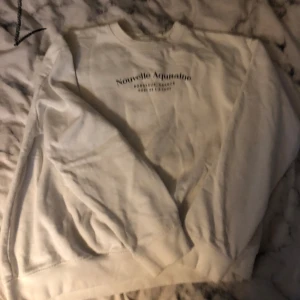 Fin tjock tröja - Fins o hämta i Linköping även i Jönköping kan även posta betalning sker genom Swish eller kontant 🥰