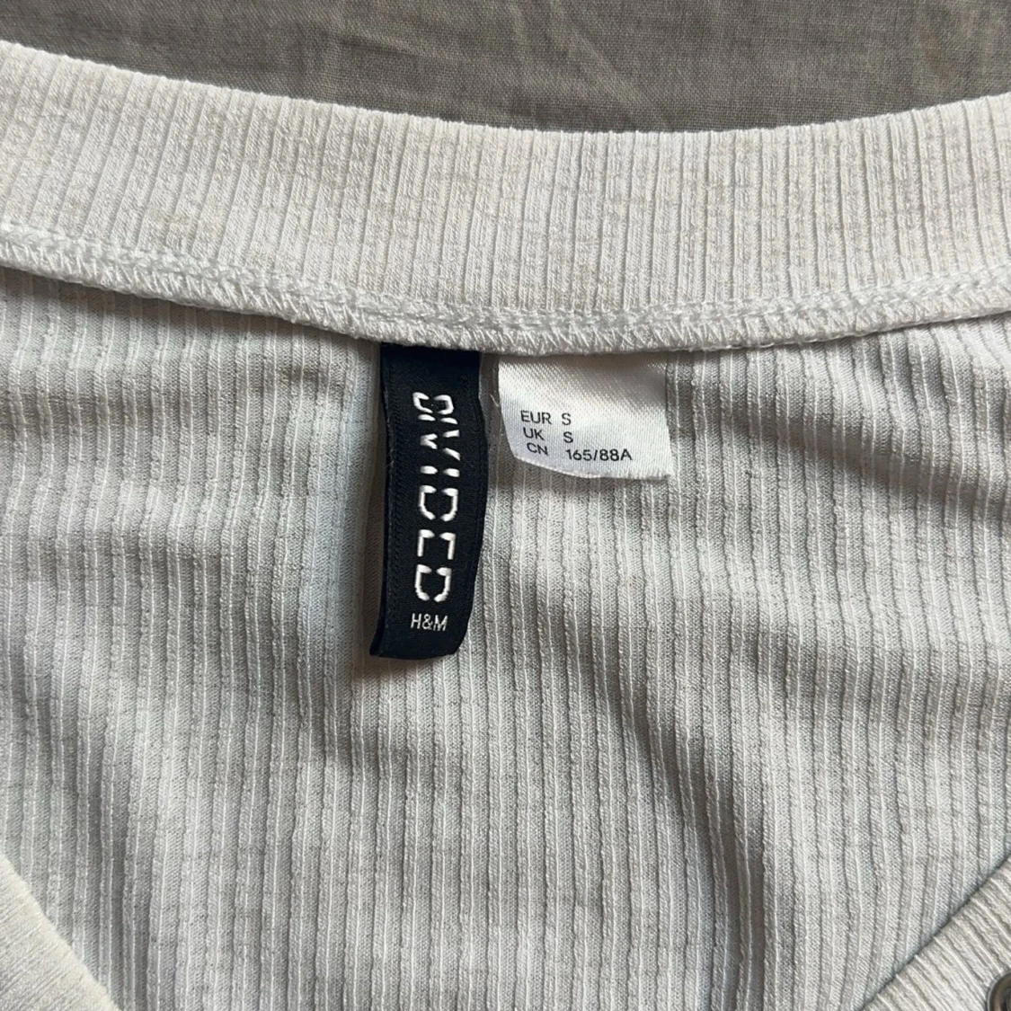 Vit H&M tröja  - 90