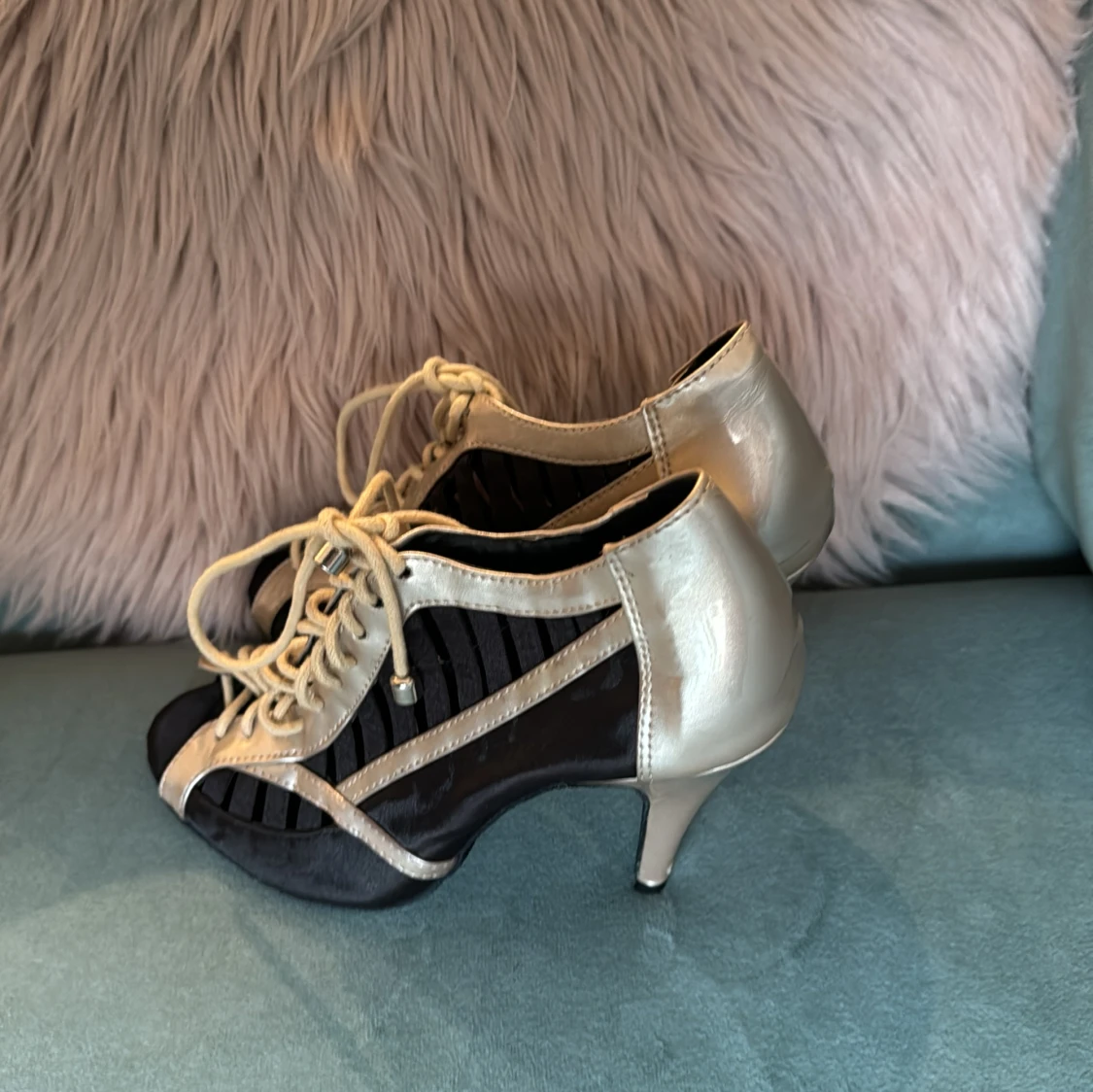 Klackskor med snöre  - 90