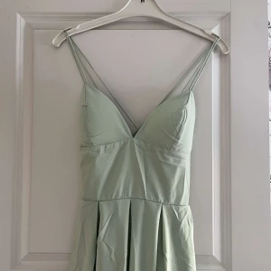 Balklänning  - Jätte fin mintgrön balklänning🥰