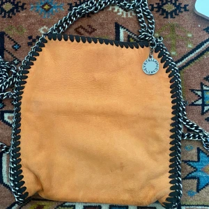 Stella Mccartney falabella  - I ok skick, kan ej garantera lätet därav pris men i äkta läder