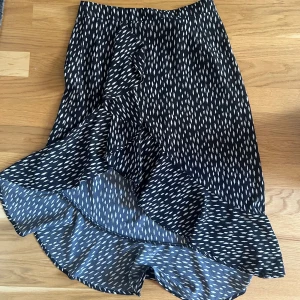 Kjol - Kjol med slits