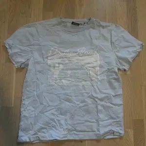 Superfin T-shirt i normal passform  Vintage 