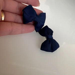 Hårklämmor  - Jätte gulliga klämmor till håret både för barn & vuxna 🥰 perfekt för att se söt och gullig ut 😻