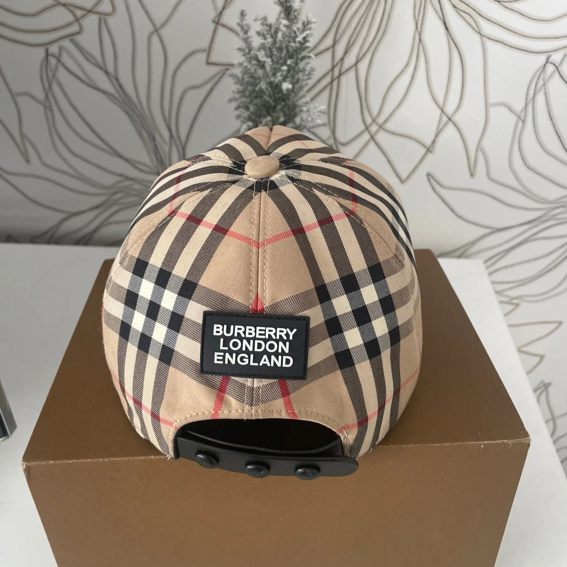 Burbarry keps - 92