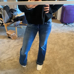 Lågmidjade jeans - Lågmidjade jeans från Only, storlek 25/30!