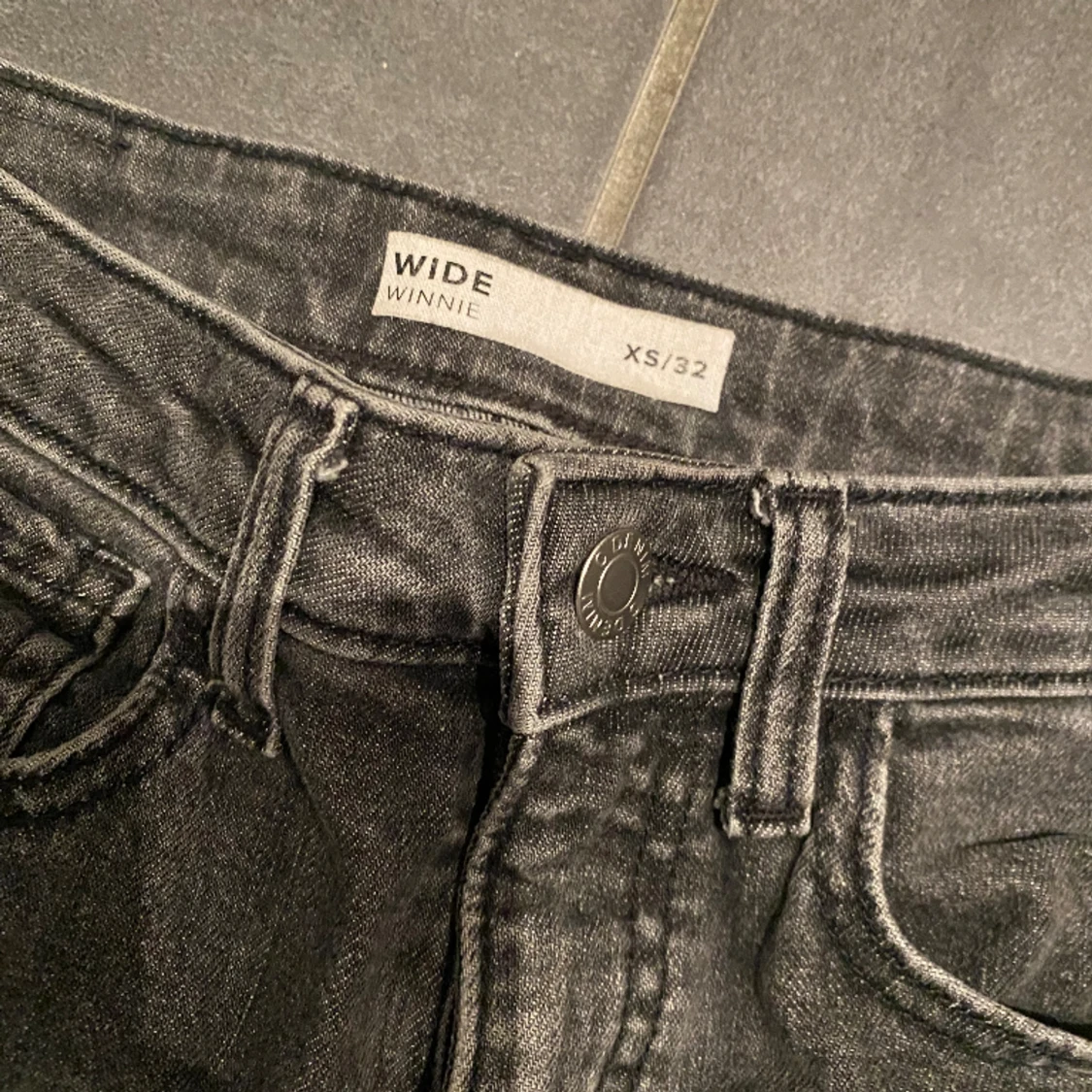 Gråa jeans - 91