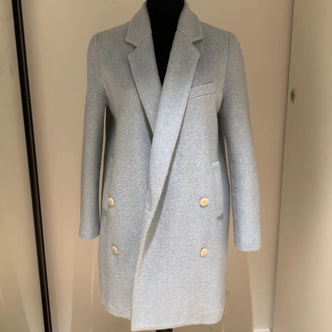 Blå vårkappa från Zara