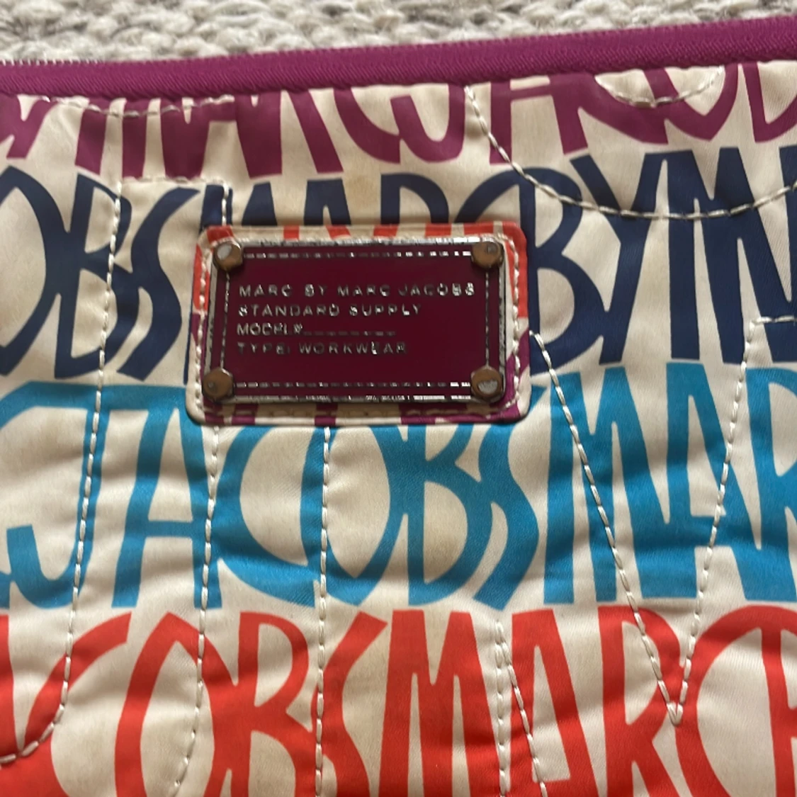 Marc Jacobs datorfodral  - 90