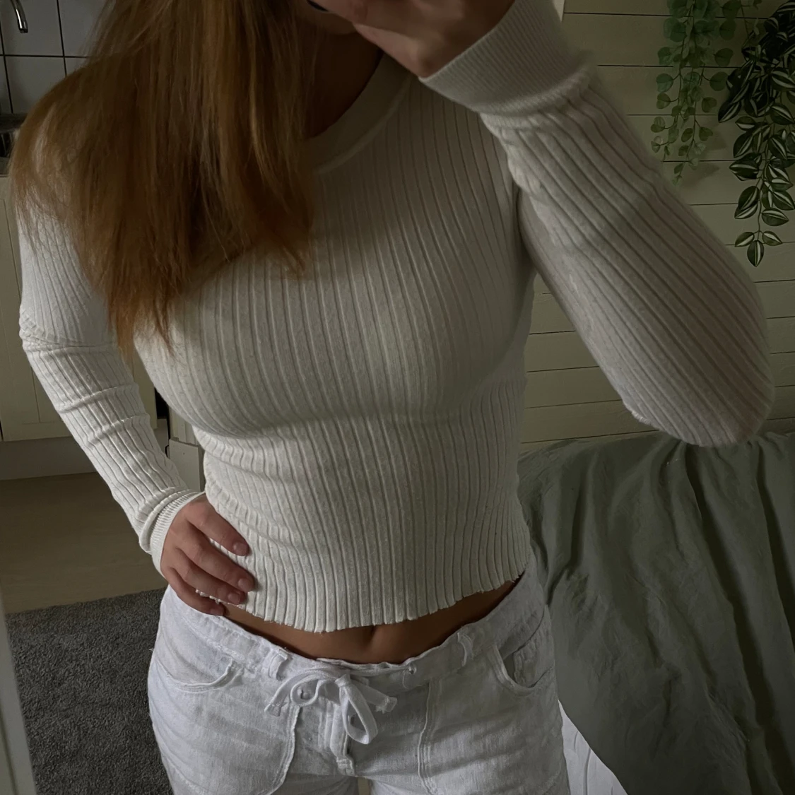 Vit långärmad tröja - 90