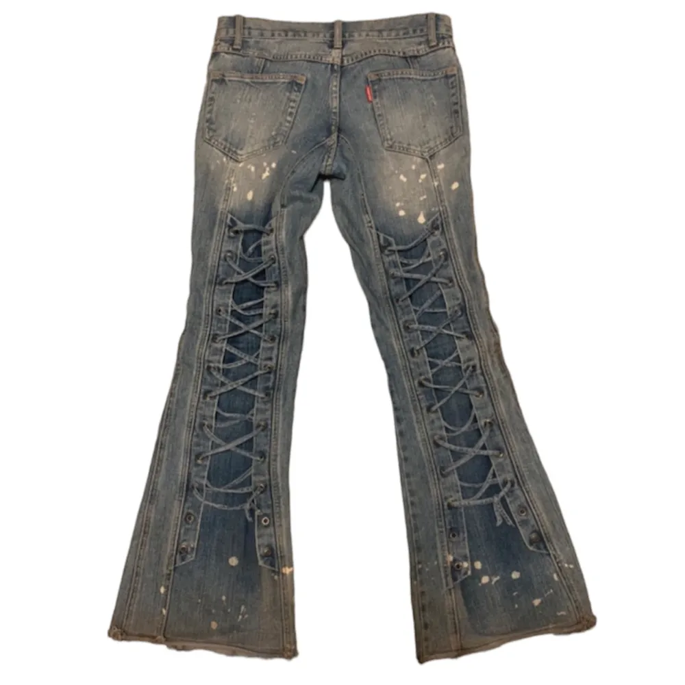 Intressekoll på några tornadomart jeans i size S  Inte säker på om jag vill sälja men kom med bud och offers på trade mått och bilder kan lösas 🙏🙏. Jeans & Byxor.
