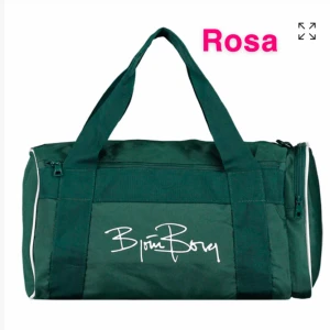 Björn Borg väska - Äger en Björn Borg väska i färgen rosa som inte längre kommer till användning men är helt fräsch frf i och med att den är sparsamt använd. Priset kan absolut diskutera och hör av er för flera bilder 🥰