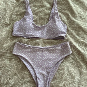 Bikini - Bikini från shein som är väldigt sparsamt använd, storlek S🥰