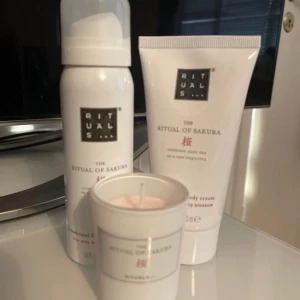 Rituals sett - Härlig doft från rituals of Shakura. oöppnad. 