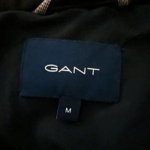 Gant vår jacka - Väldigt fin jacka  Bra skick  