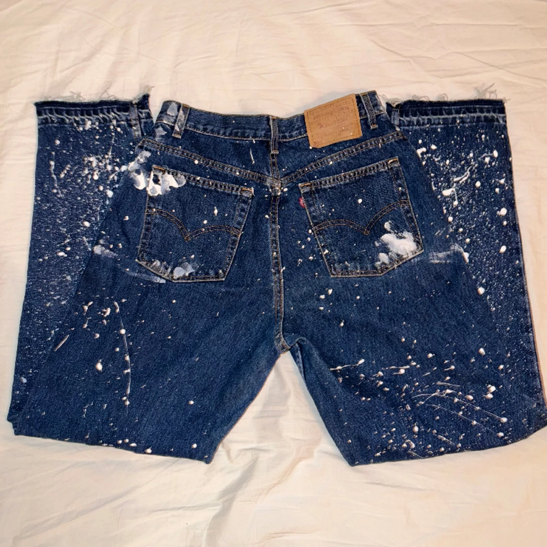 Levis 550 jeans med färgstänk