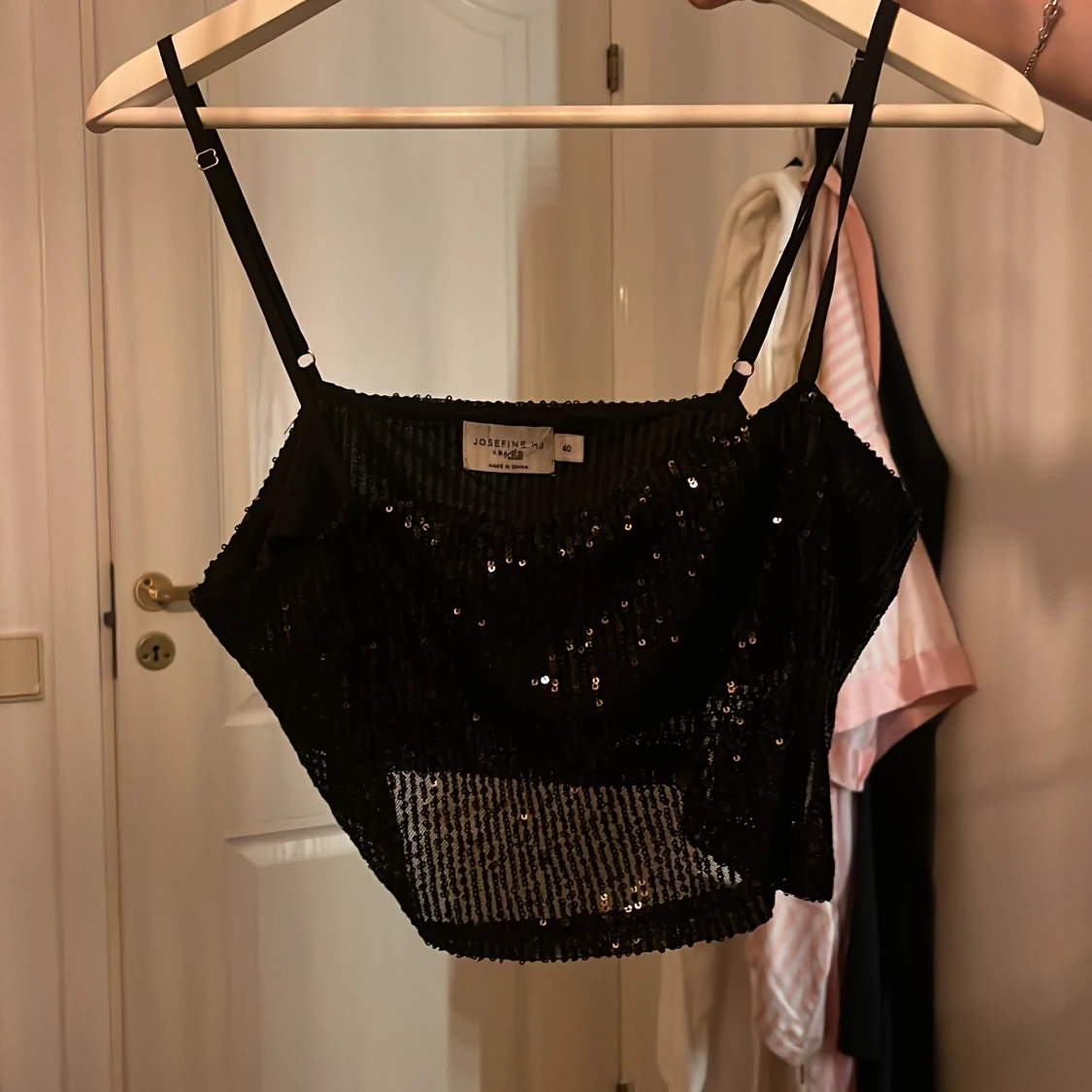 Jättefin Svart paljetttröja