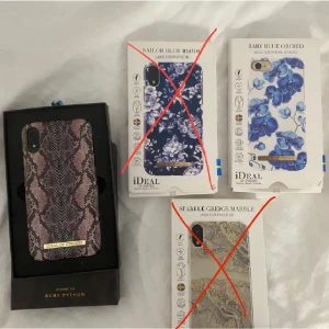 Ideal of Sweden mobilskal - Fina mobilskal i bra skick. Dom med kryss är sålda. Till vänster för IPhone XR och till höger IPhone 8😇