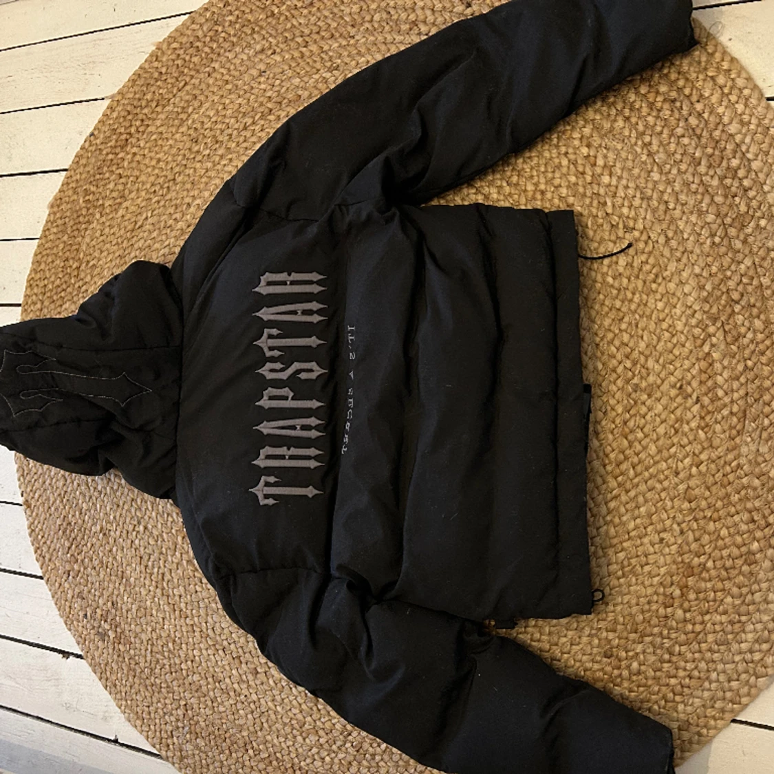 Trapstar decoded svart - 91