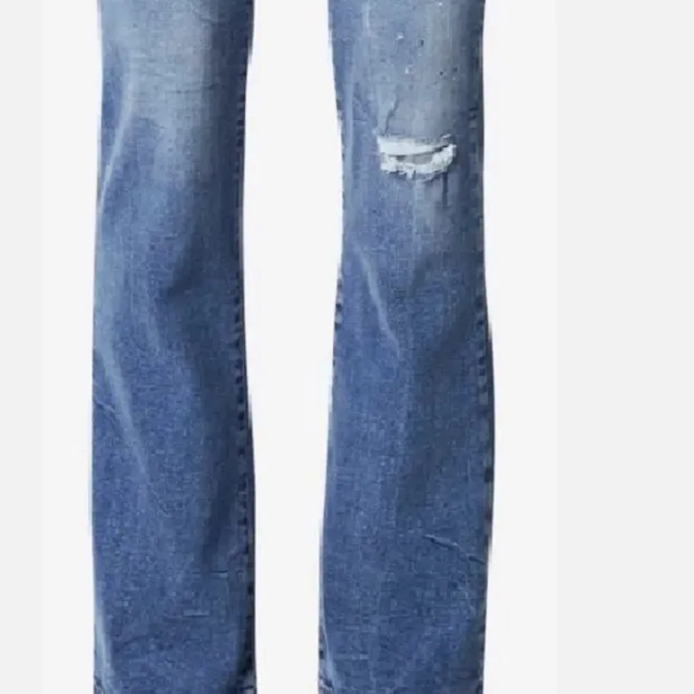 Säljer dessa Ltb jeans i storlek 25.32 i jättebra skick❤️. Jeans & Byxor.