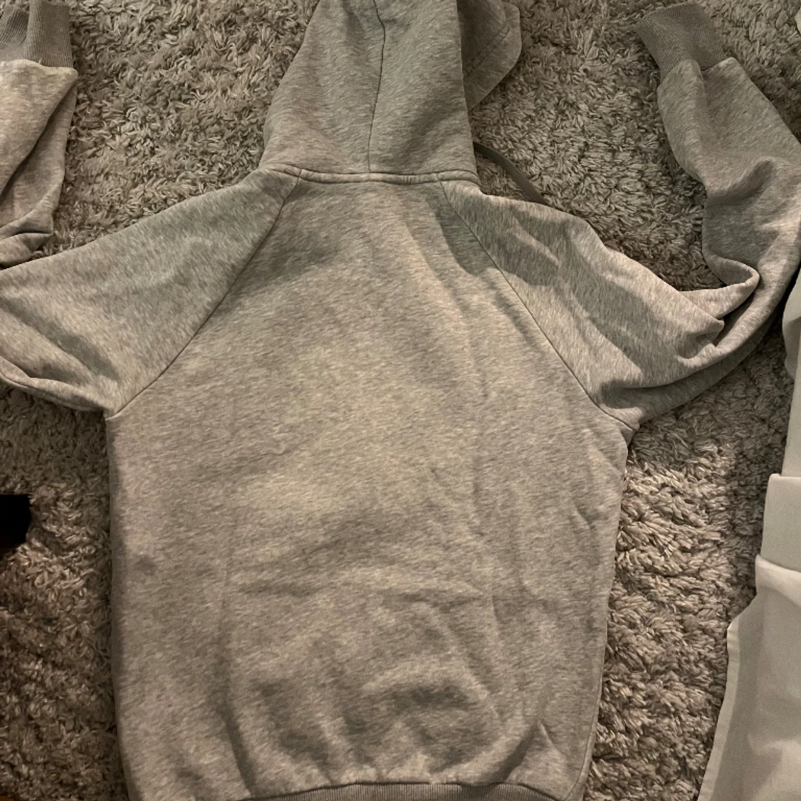 Peak performance hoodie  - 91