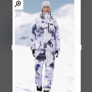 Snowboard/skid Dope jacka och byxor - Dope jacka och byxor, kan även köpas separat🫶 har bara använts en vecka i fjällen, inga hål men tror någon fläck (bilden) Kontakta gärna mig för fler bilder och information🤍 Du kan läsa mer om deras kläder på dopesnow.com Orig. Pris för båda: 3038kr