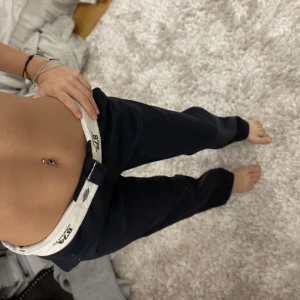 Dickies byxor  - Helt nya dickies byxor köpta i usa, lågmidjade perfekta till sommaren, pris kan diskuteras ❤️