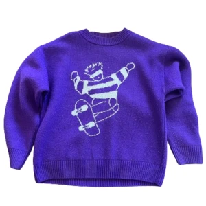 Polar Knit - Polar ”skater” knit, nyskick helt utan fel. Nypris 1000kr